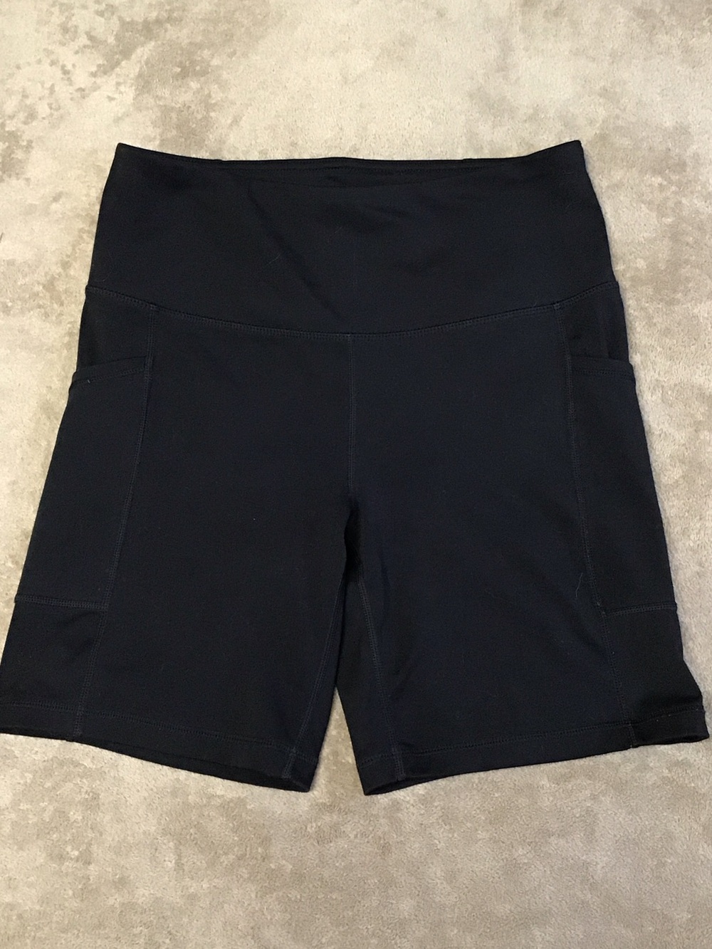 Reebok Black High-Rise Bike Shorts with Side Pockets